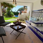 Private Pool & Garden - Walk To Beach & Marbella